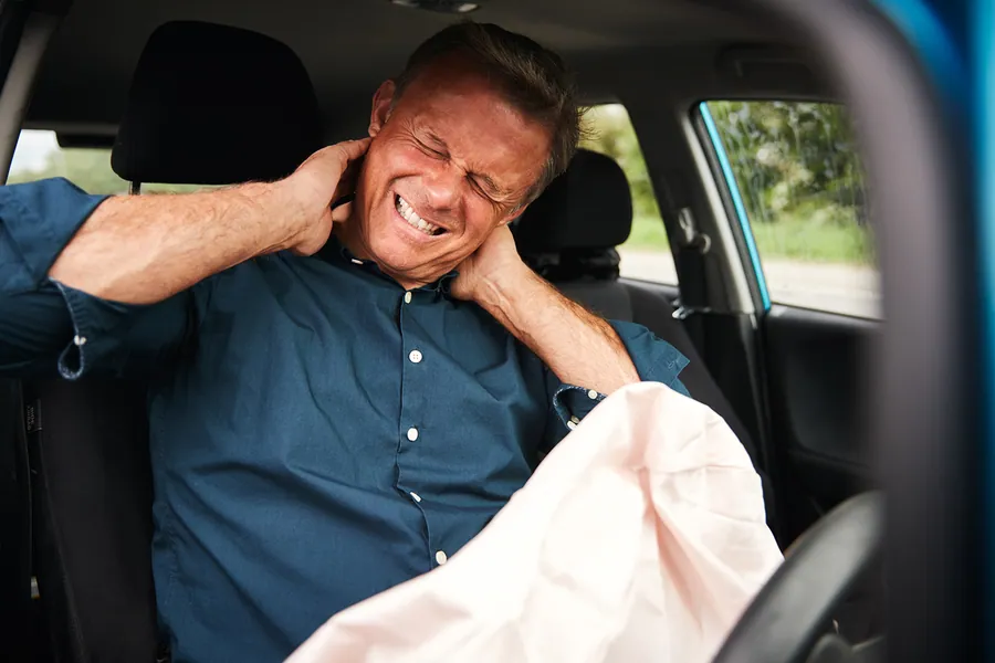 Whiplash care at Arsenault Family Chiropractic Center in North Hampton, NH